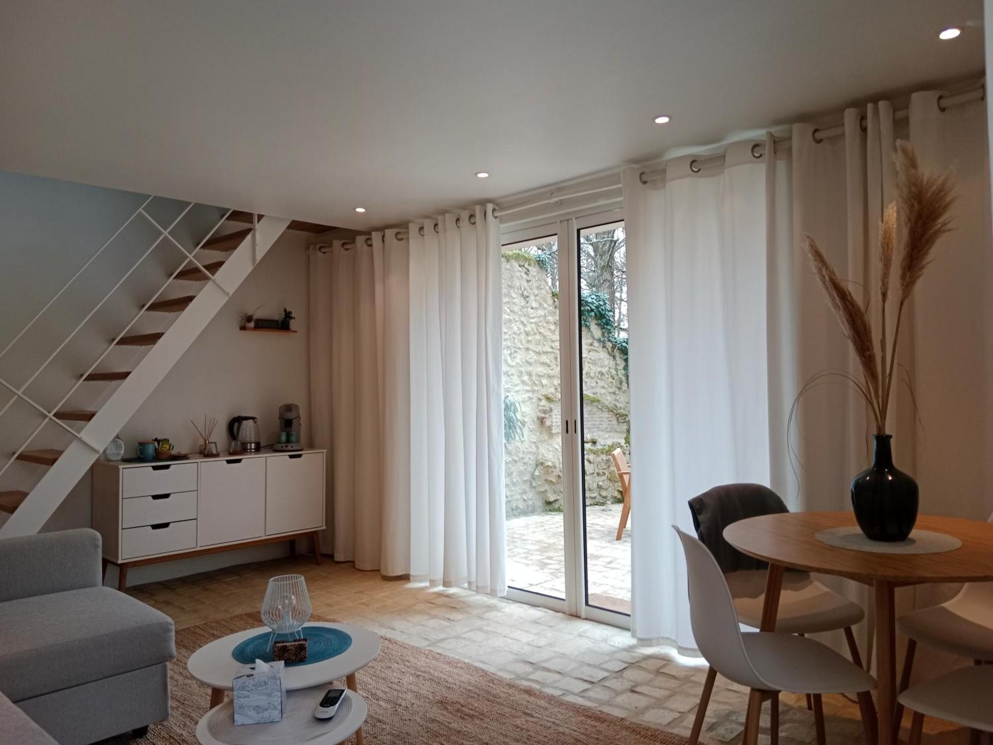 Bed and Breakfast Le Moulin Du Mesnil Saint-Georges-sur-Cher Habitación foto